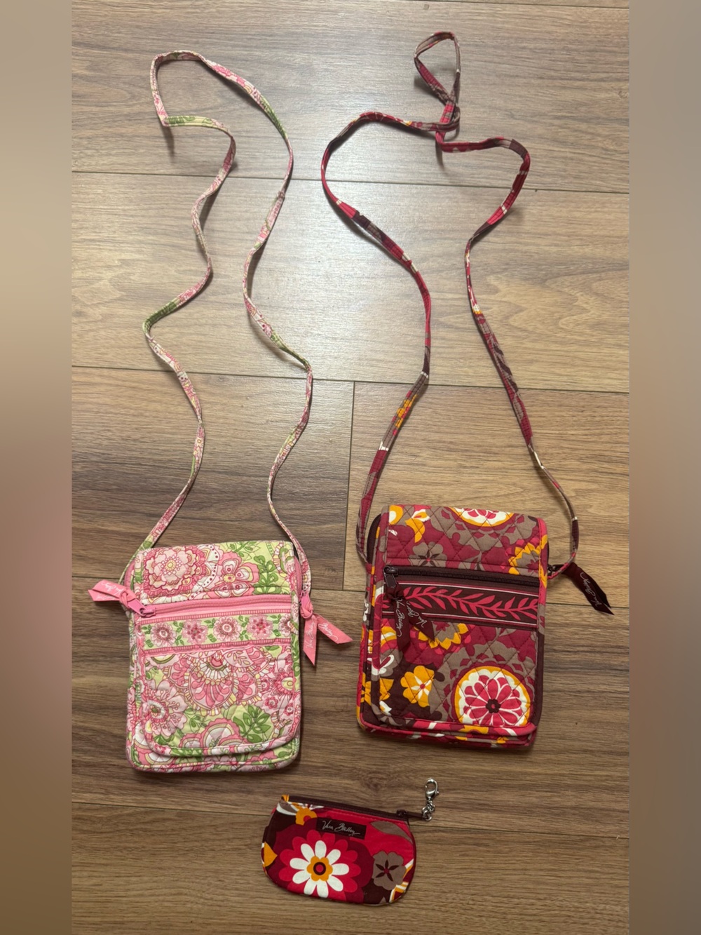 Vera Bradley lot two Crossbody bags and a coin purse they are in good condition